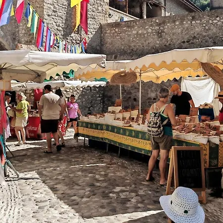 Maison De Village De Caractere, 10 Pers