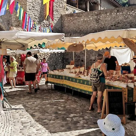 Maison De Village De Caractere, 10 Pers