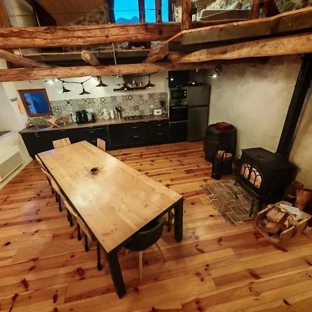 Maison De Village De Caractere, 10 Pers Holiday home Beauvezer