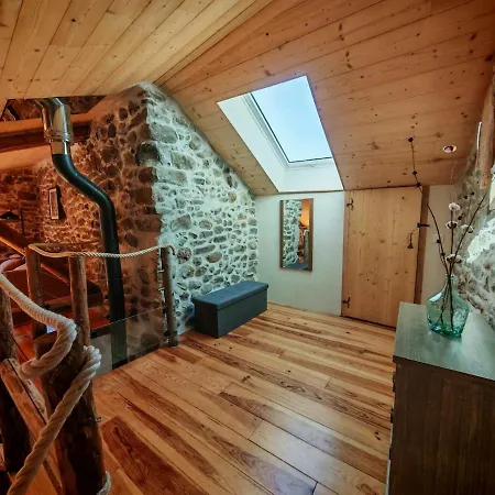 Maison De Village De Caractere, 10 Pers