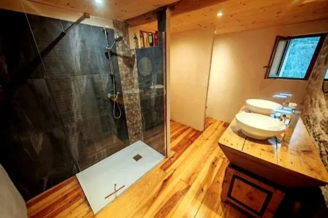 Maison De Village De Caractere, 10 Pers