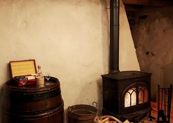 Holiday home Maison De Village De Caractere, 10 Pers