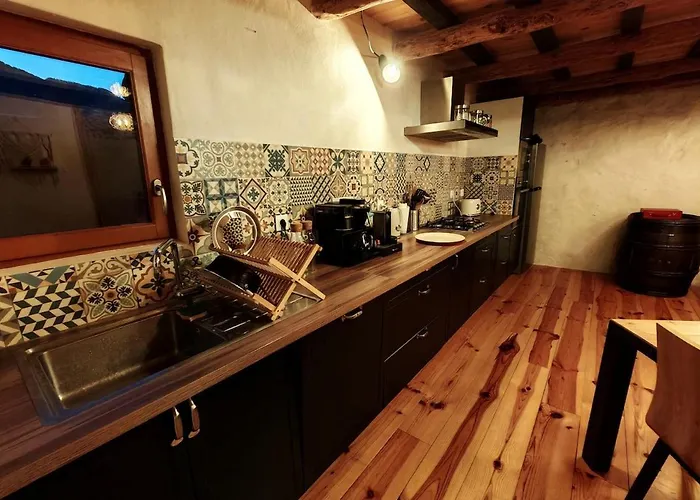 Maison De Village De Caractere, 10 Pers * Beauvezer