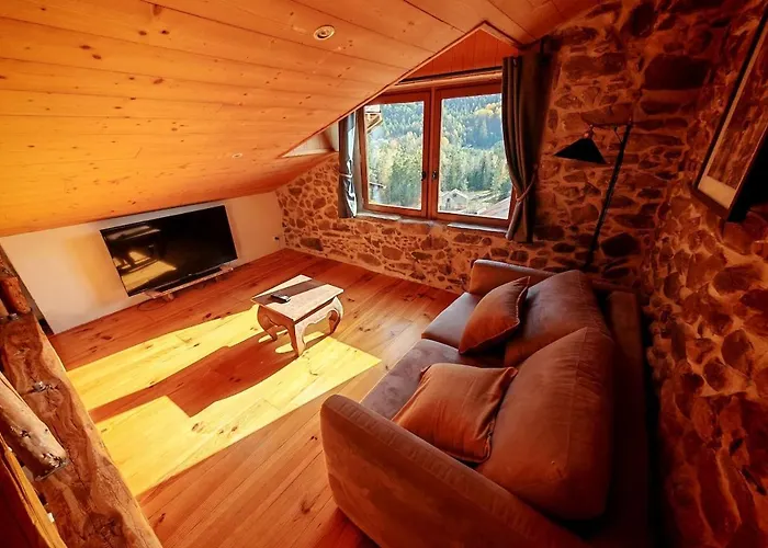 Maison De Village De Caractere, 10 Pers